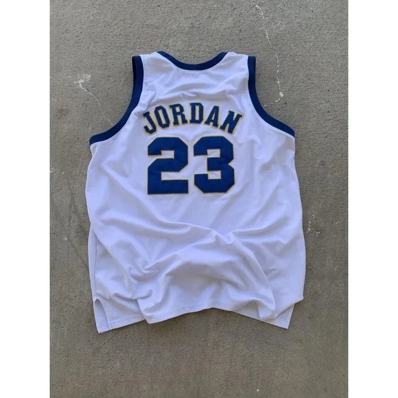 Laney High School Jersey Mens 56 Michael Jordan 23 Limited Edition Basketball NC - Picture 7 of 10